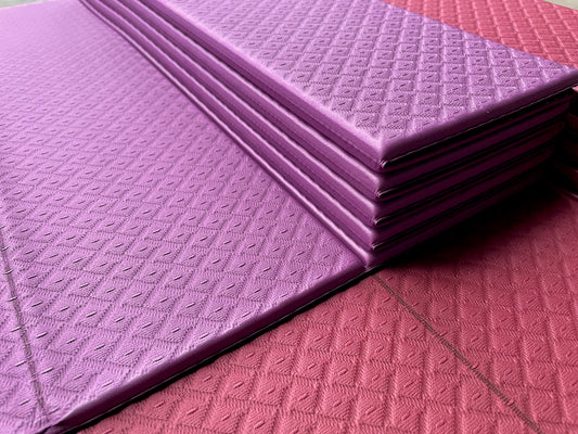 3-1 : What is foldable yoga mat?